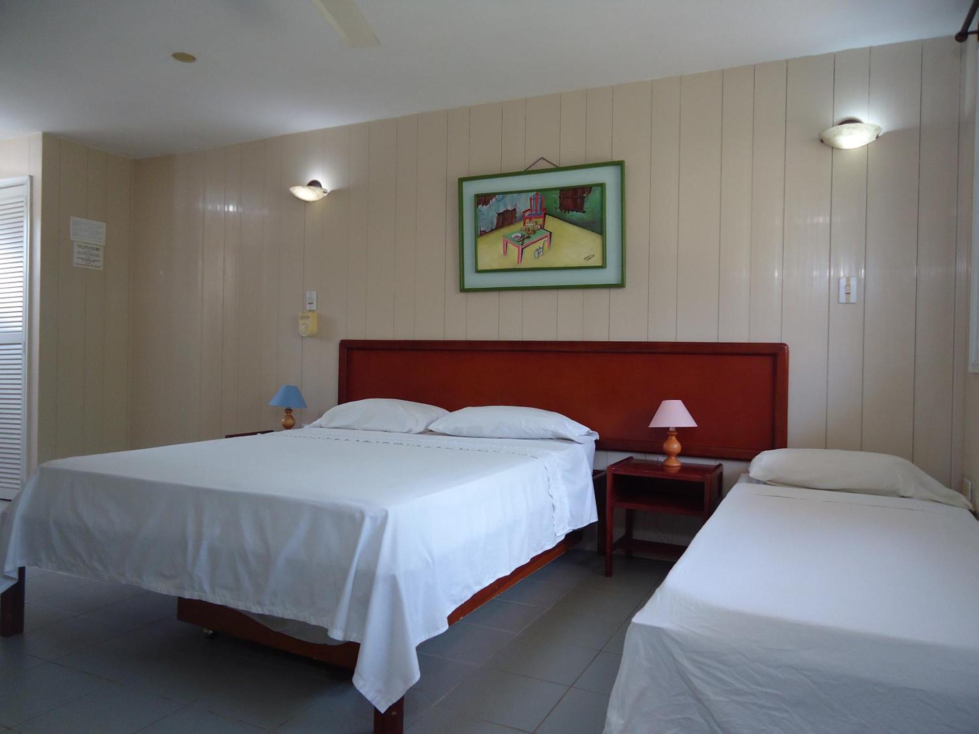 Hotel Nitana Ковеньяс Екстер'єр фото