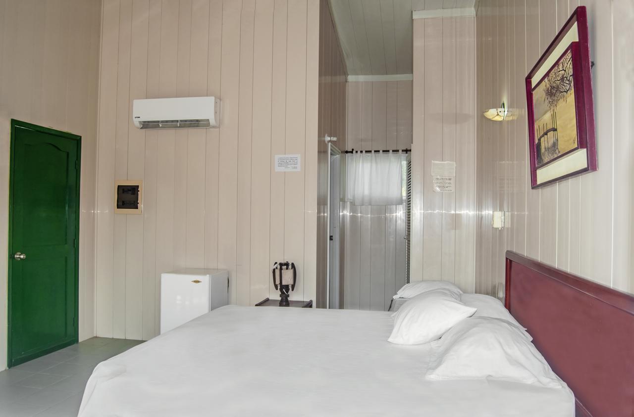 Hotel Nitana Ковеньяс Екстер'єр фото